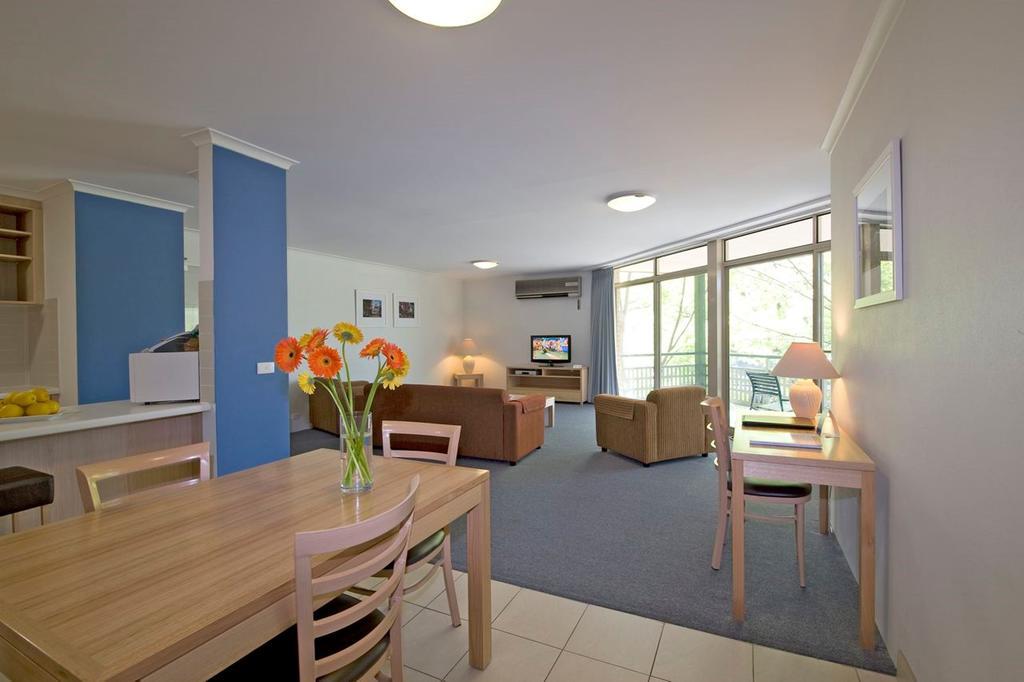 Kingston Terrace Serviced Apartments Camberra Habitación foto