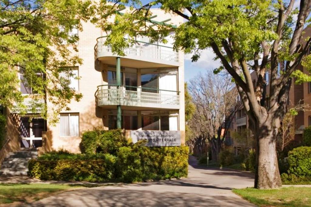 Kingston Terrace Serviced Apartments Camberra Exterior foto